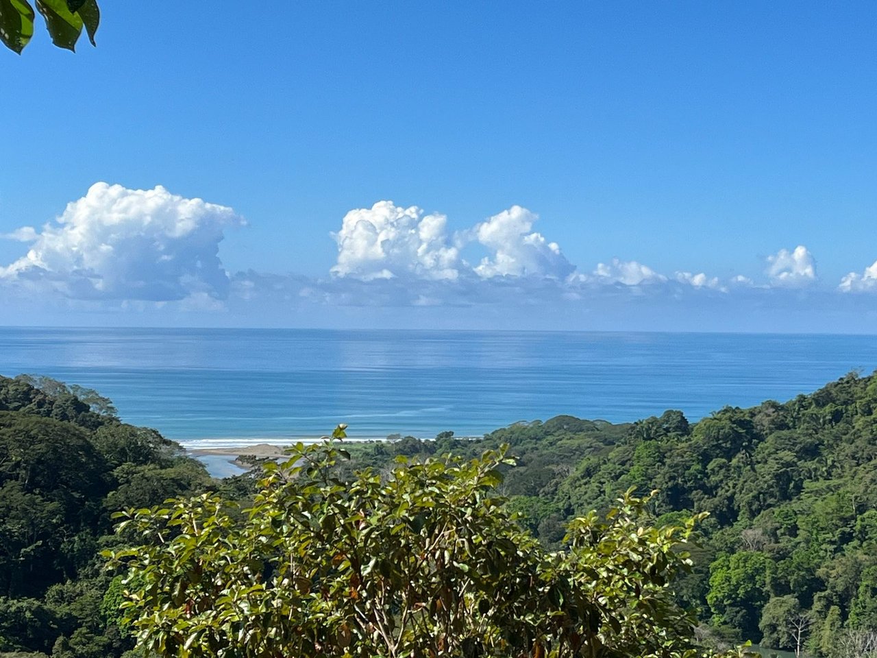 Cinematic Ocean&Mountain View Property In Vista Dominical Estate, Minutes From The Beach!