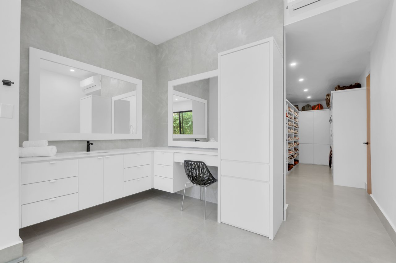 Dorado Beach East 147