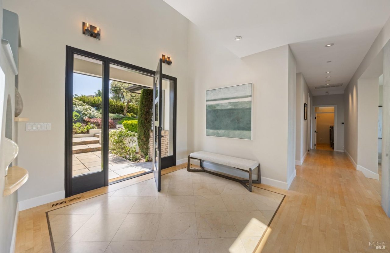 205 Taylor Rd