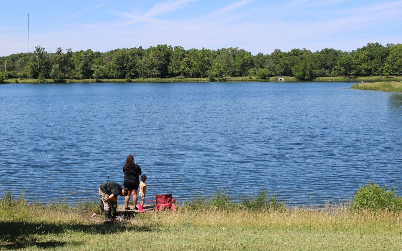 Round Lake