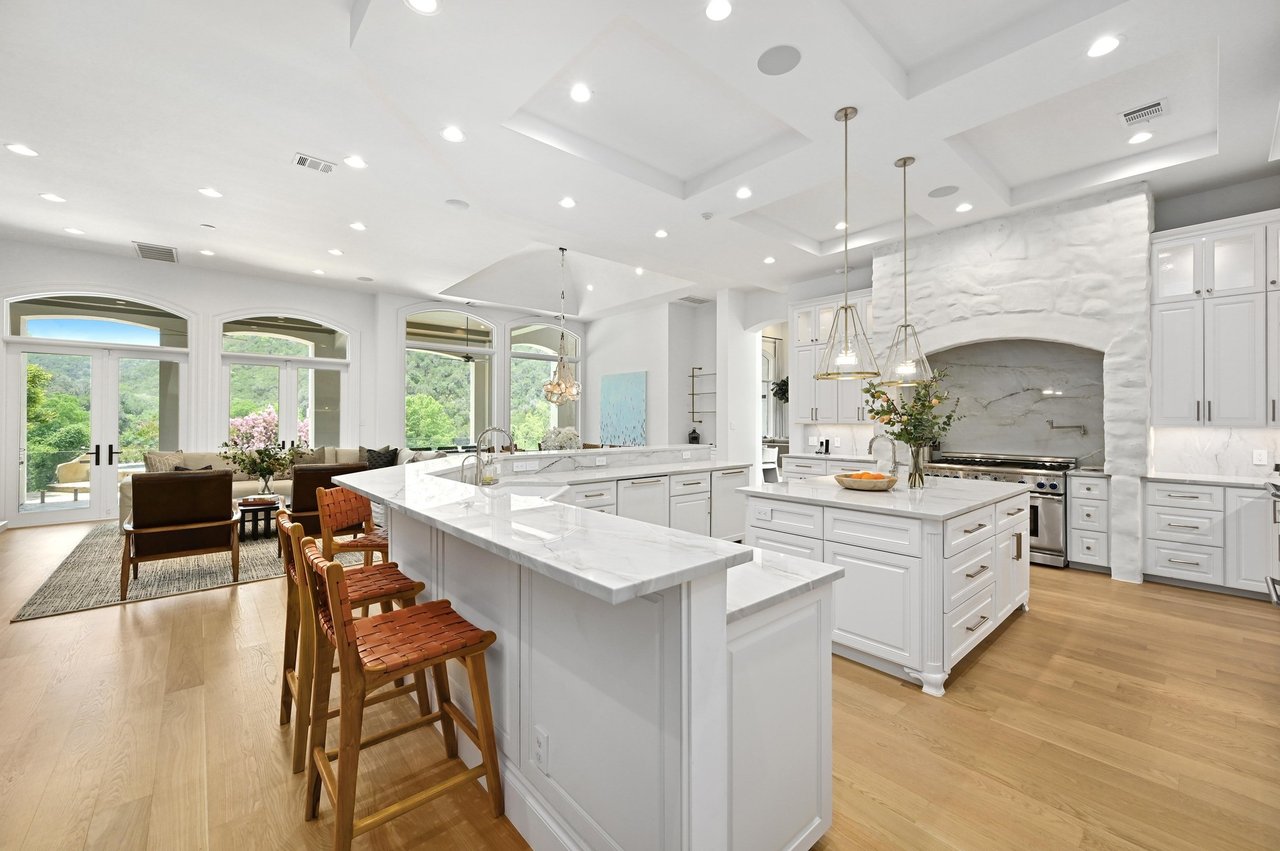 13414 Shore Vista Drive