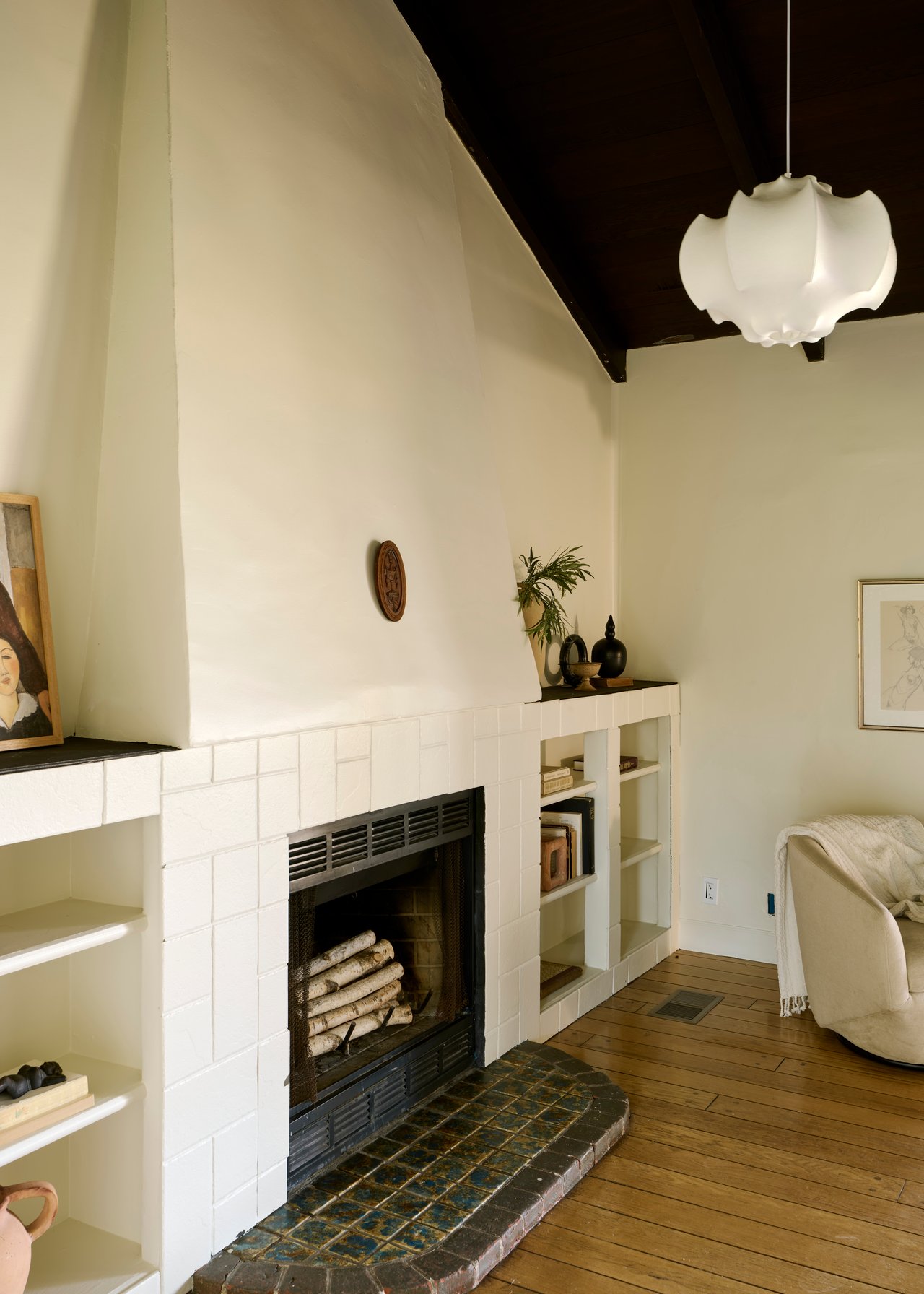 11764 Laurelcrest Drive in Studio City