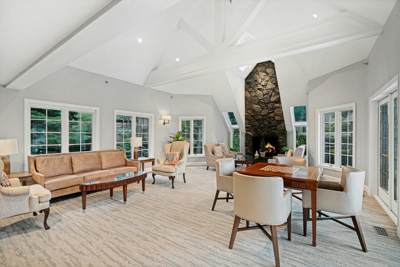 205 Bearwoods Road