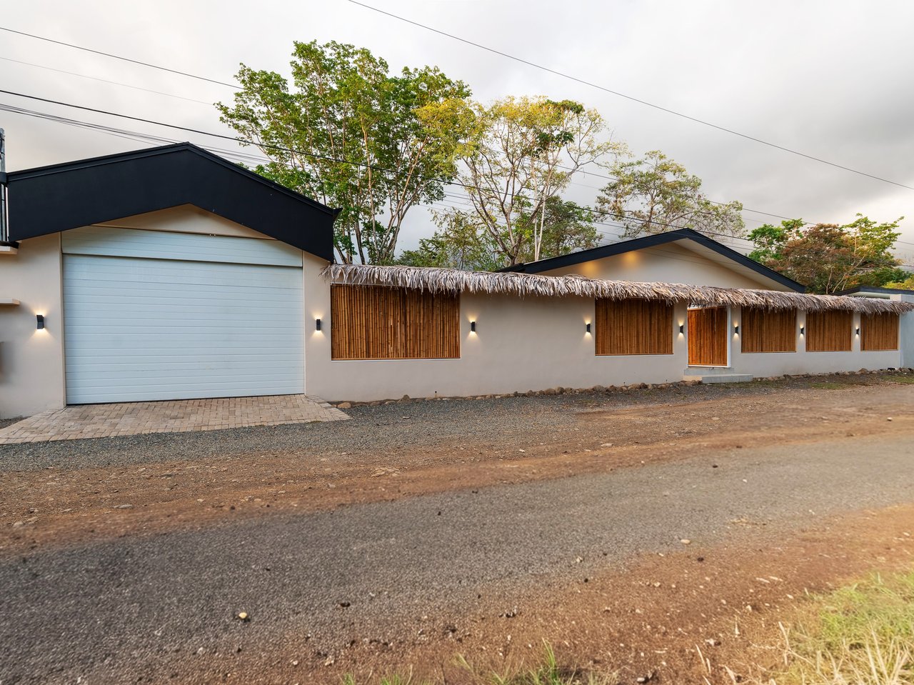Refined Tropical Home in Uvita, Costa Rica | Walk to Beach & Parque Nacional Marino Ballena