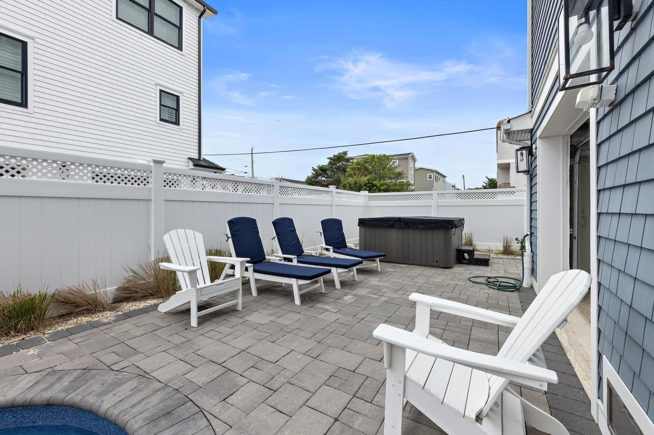 13600 Long Beach Blvd, Beach Haven Garden