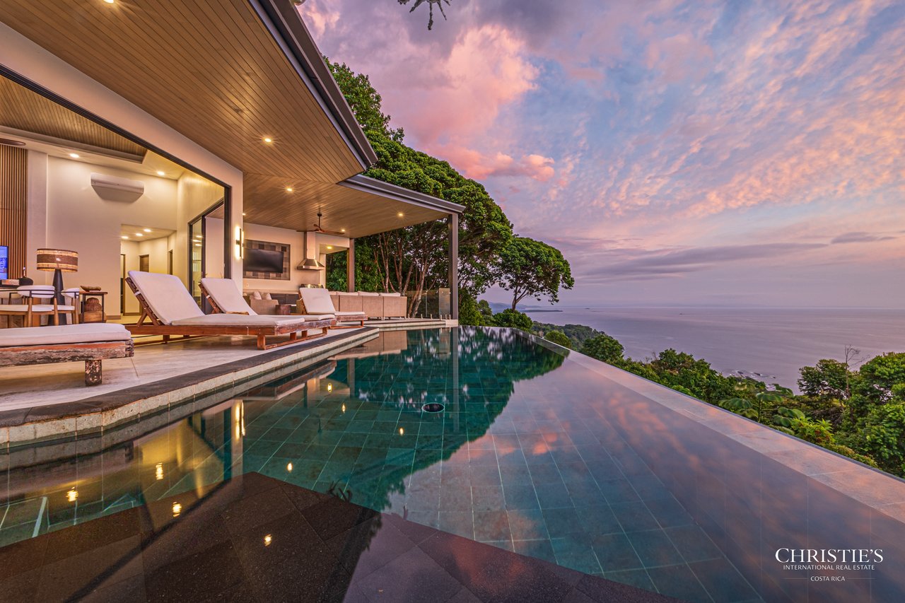 Luxury Estate in Escaleras- incredible ocean views 5.5 Acres