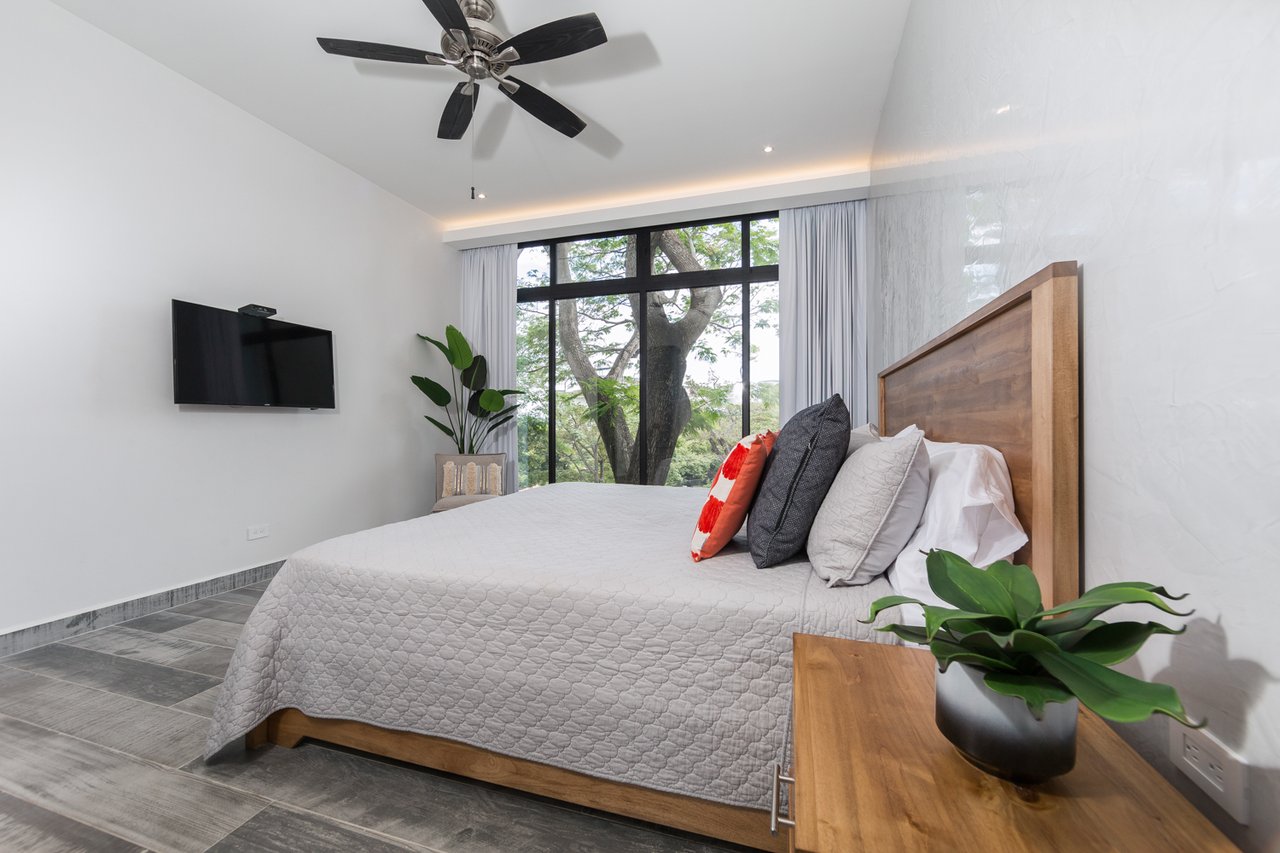 Casa Giving Tree | Modern 5-Bed Luxury Home with Beach Access in Tamarindo, Costa Rica