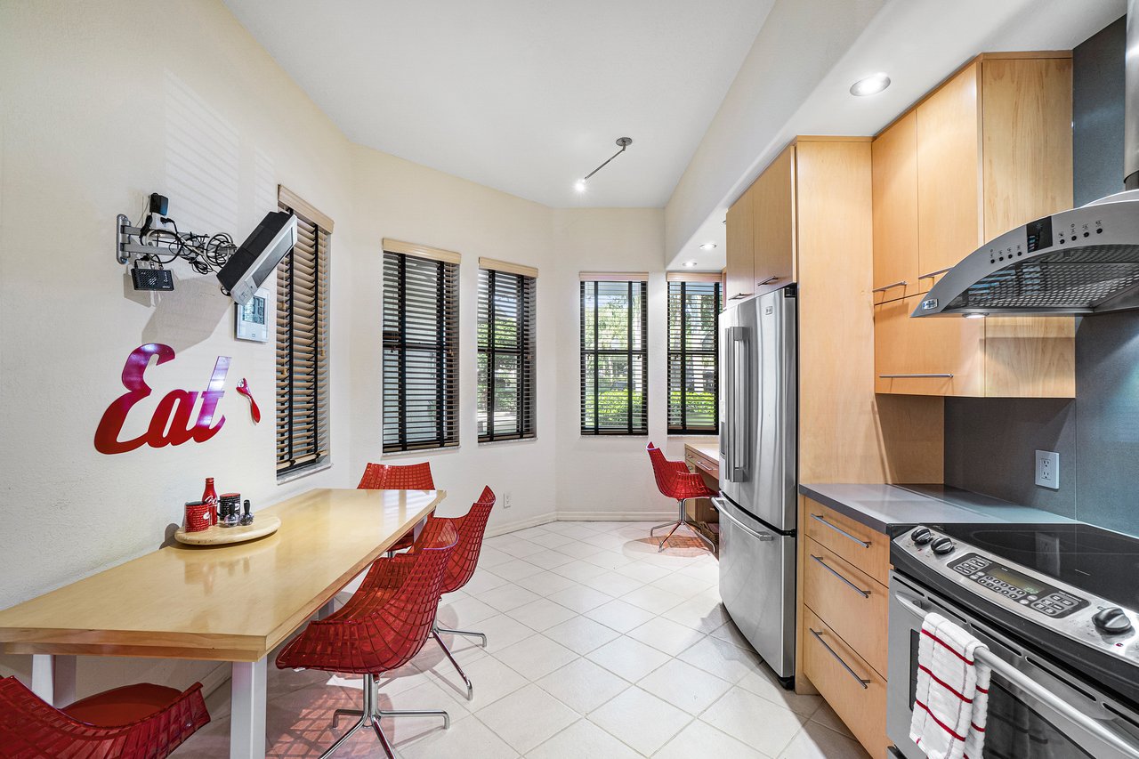 17652 Ashbourne Way Apt. D