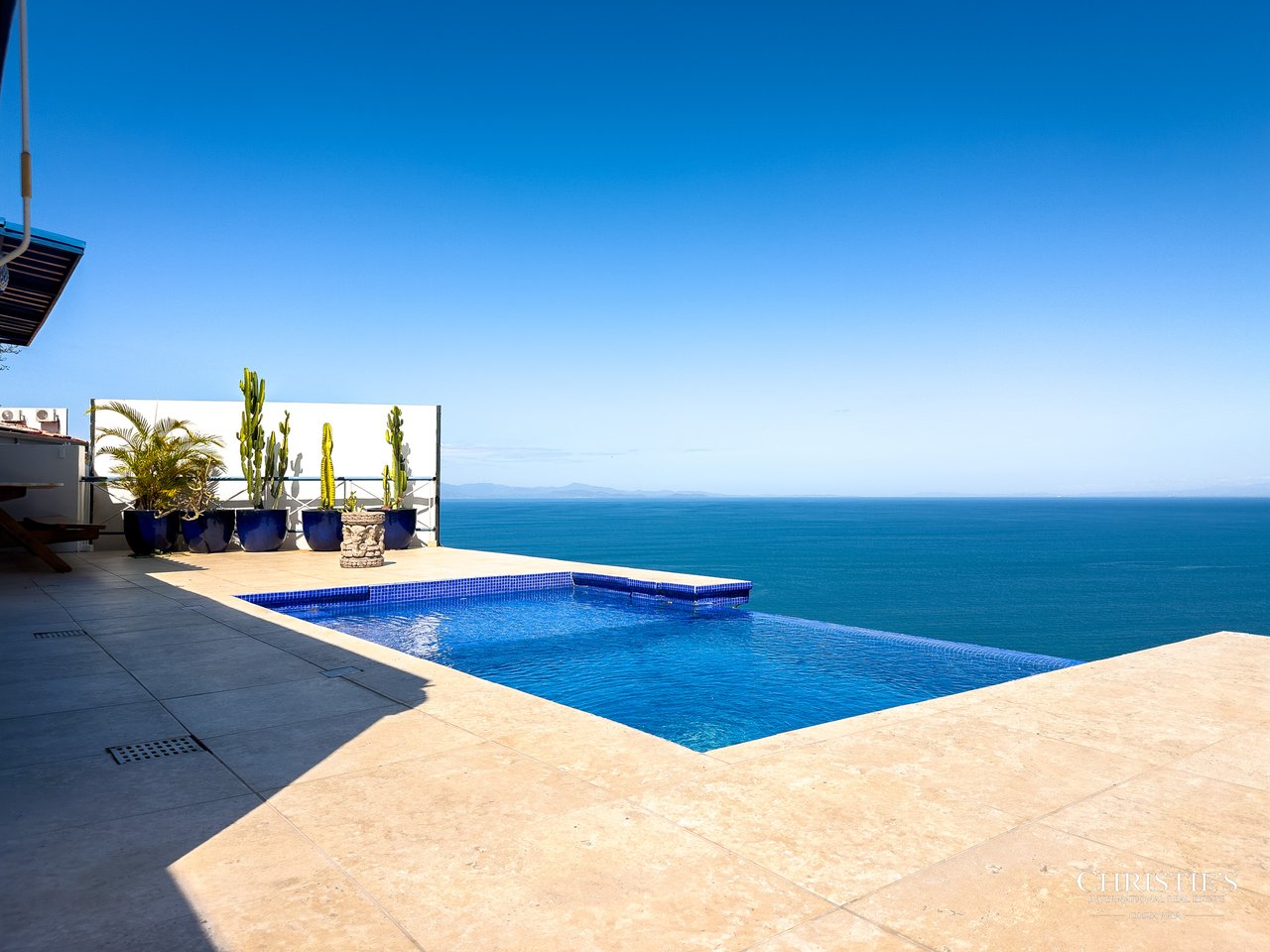 Casa Serena Stunning Ocean View Villa in Punta-Leona Beach