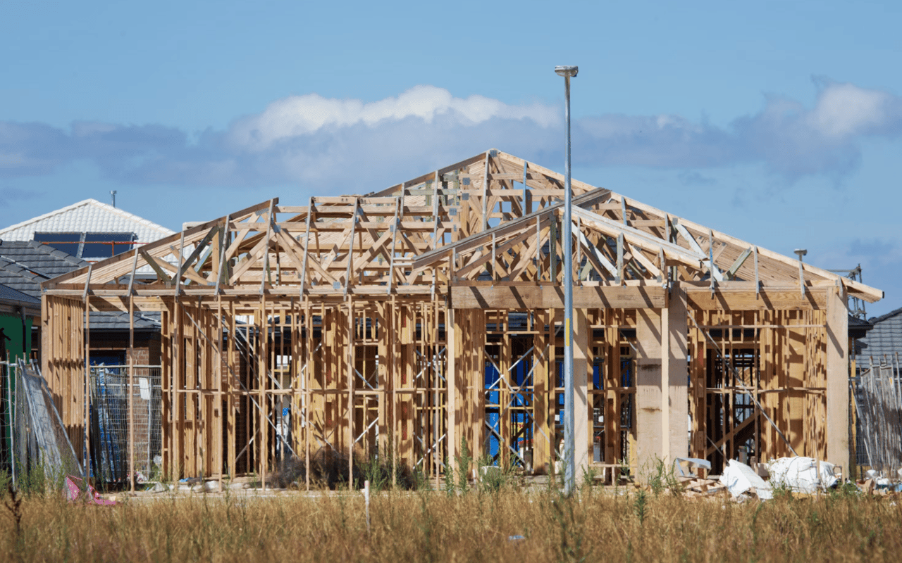 The Advantages of a Ground-Up Construction Loan for Building Custom Homes