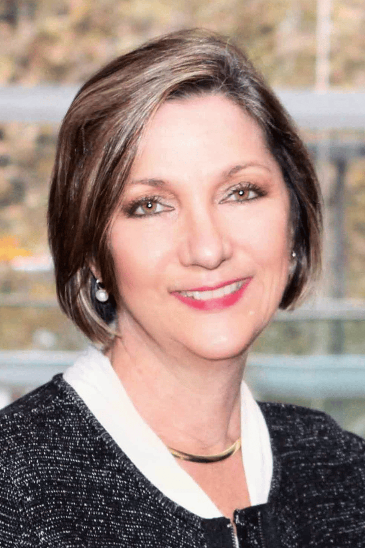 Lee Mahla Sacramento, CA Real Estate Agent Headshot