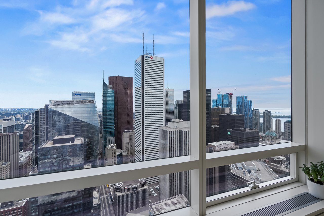 Suite 5707- 180 University Avenue 