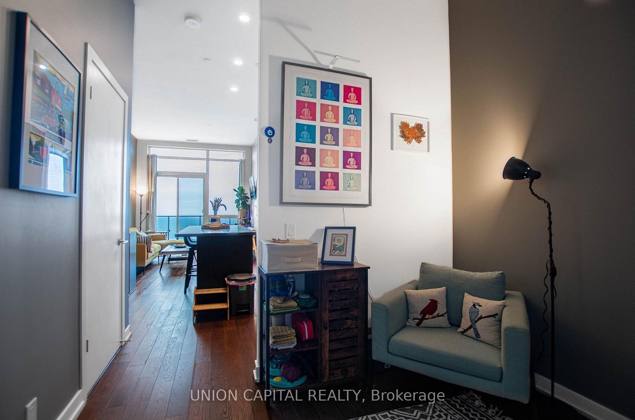 HUMBER BAY PENTHOUSE 