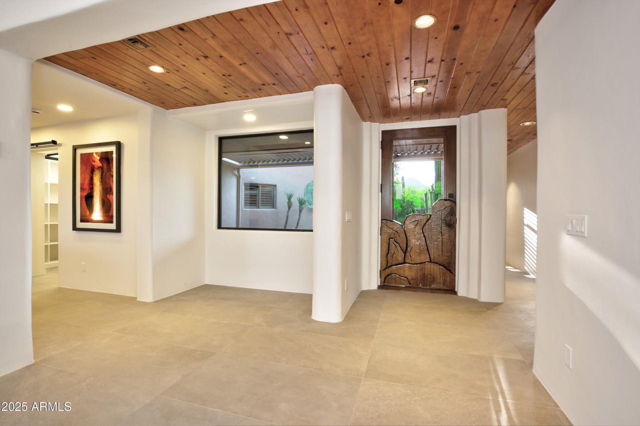 1637 N QUARTZ VALLEY Road
