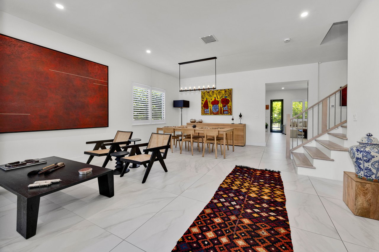 Modern Luxury Living Near Pinecrest