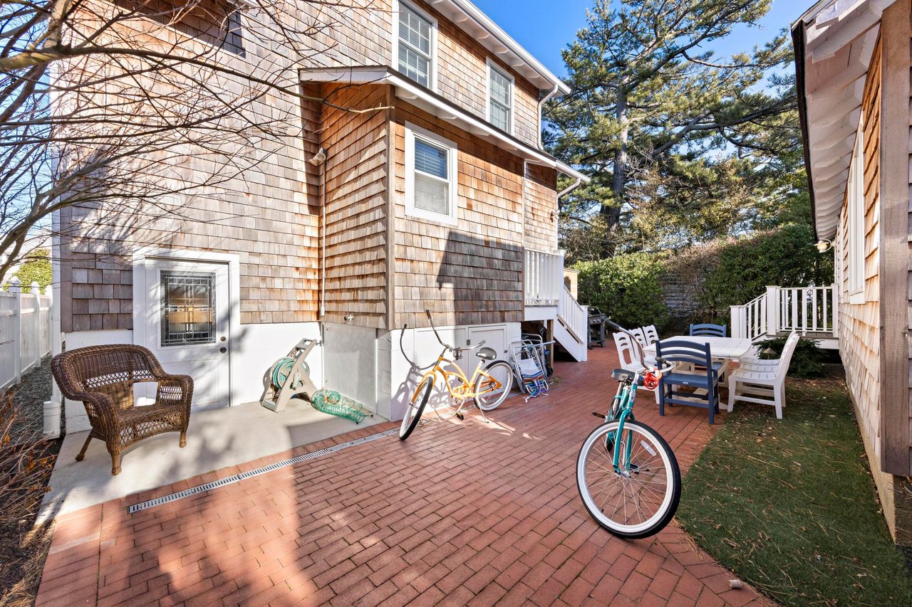 112 8th Street Beach Haven w/Cottage