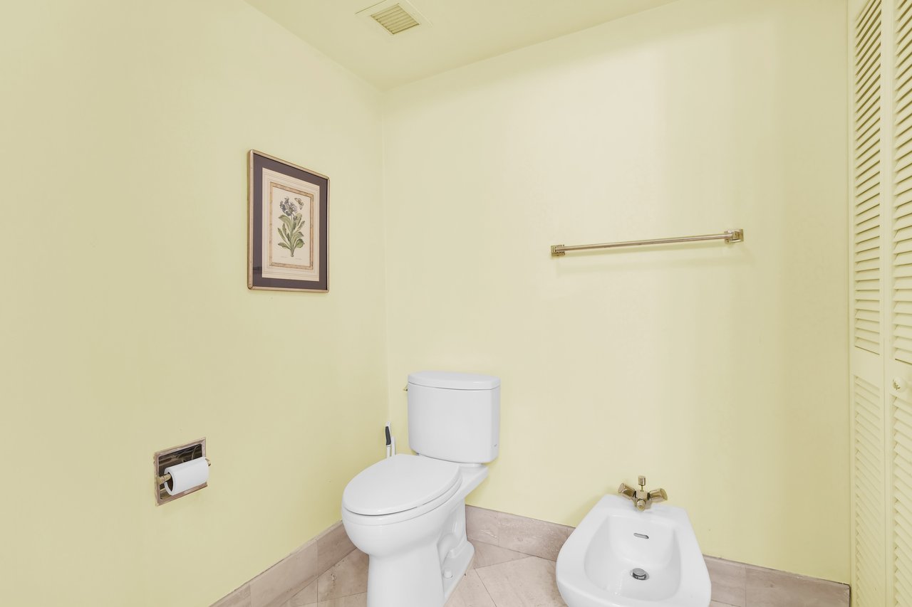 120 SE 5th Ave, Unit 331