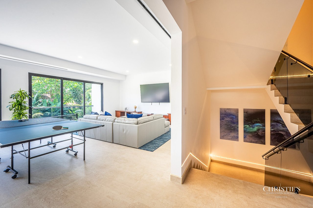 A Private Collection of Five Luxury Beachfront Villas - Rio Mar