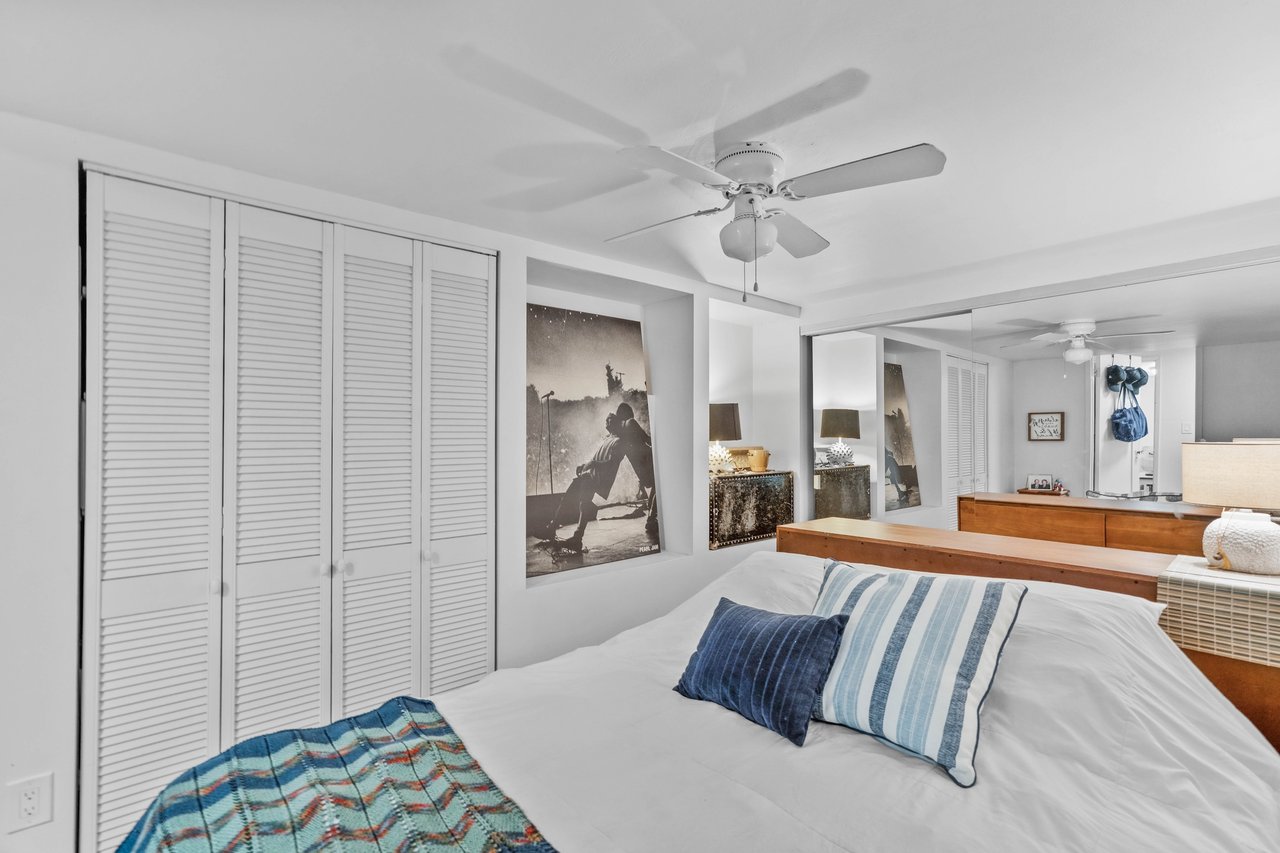 4109-4111 Ibis Street