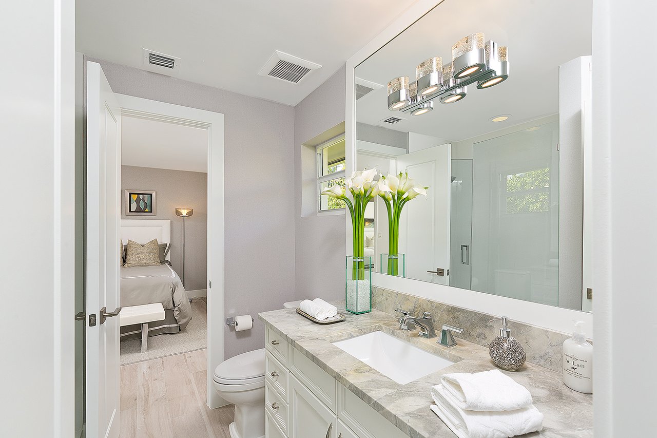 2367 Queen Palm Road