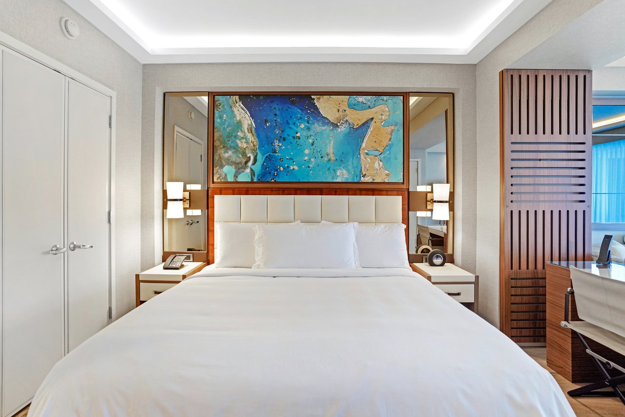 The Ocean Resort Residences (Conrad Fort Lauderdale Beach)