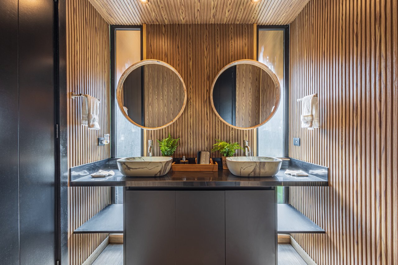 Cocoon | Extraordinary 10-Bedroom Ocean View Estate Near Tamarindo