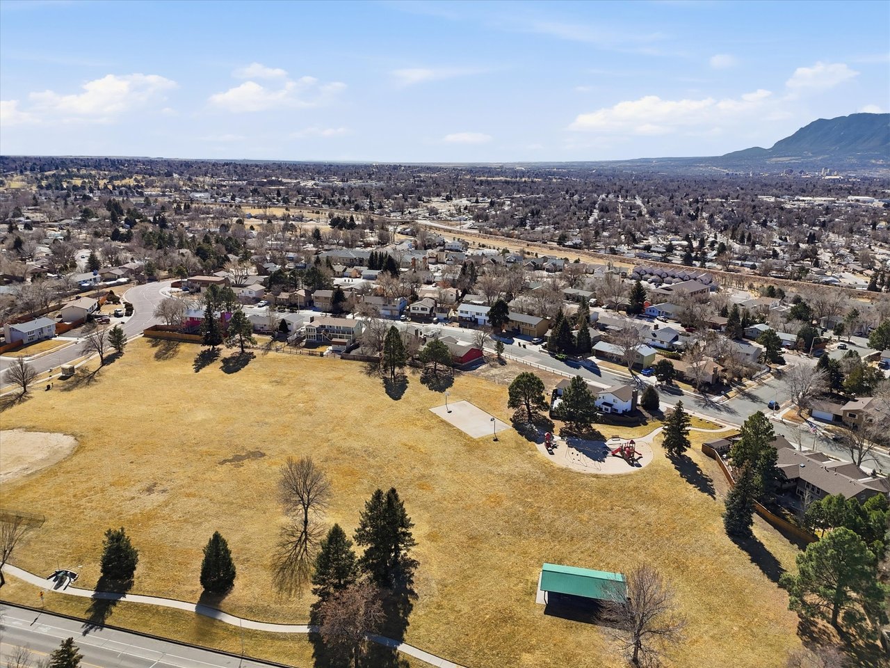 1186 Applewood Drive