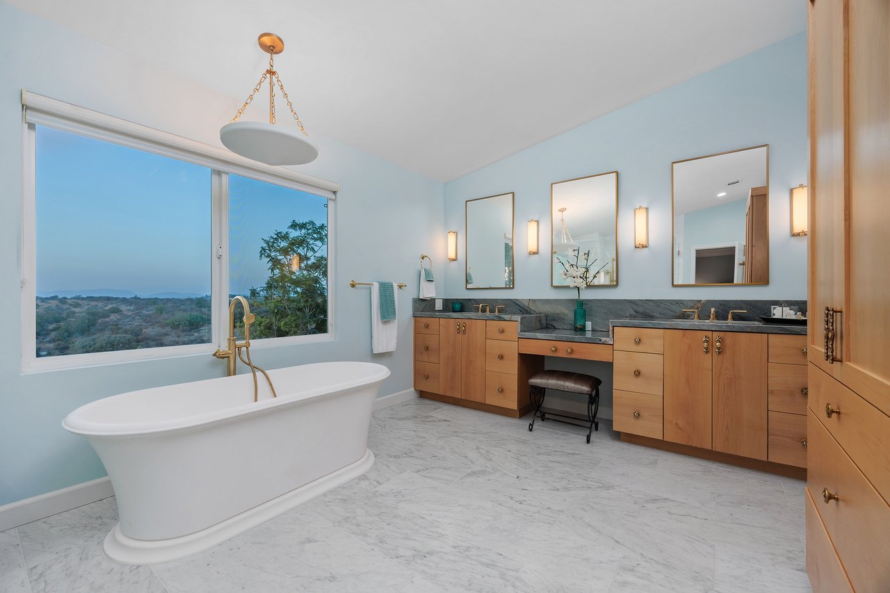 5742 Brittany Forrest Lane
