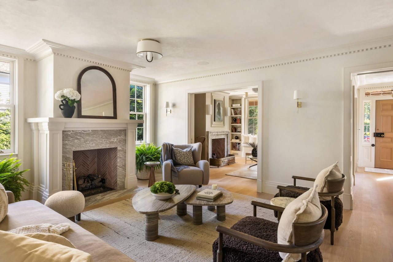 207 Madison Street, Sag Harbor