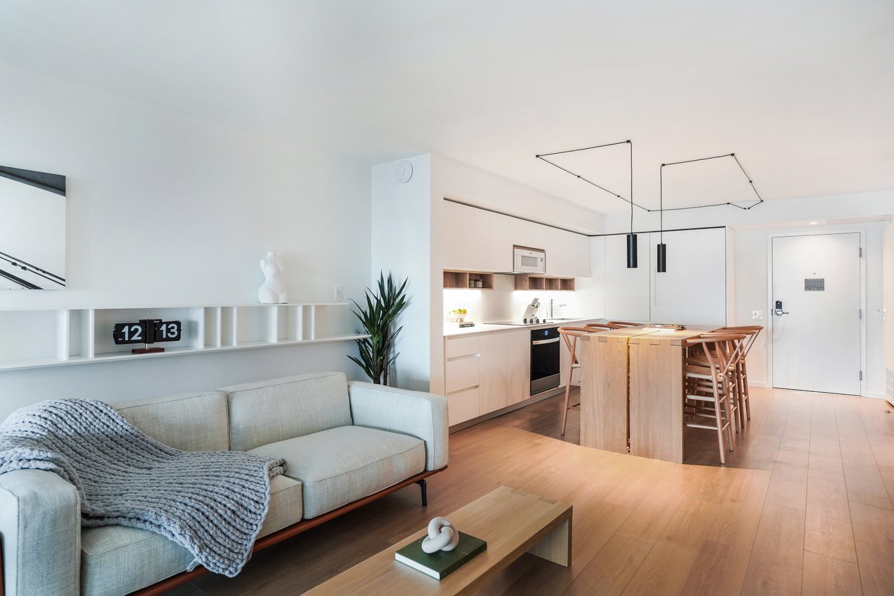 Beach Haus Bal Harbour Residences