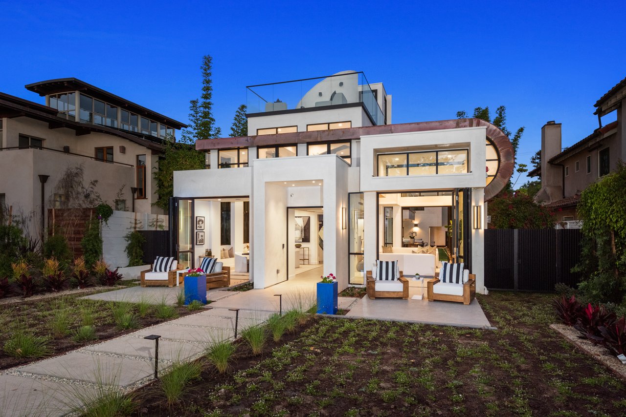 218 Alta Ave