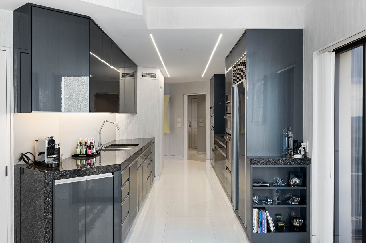 2660 Peachtree Road #24CD