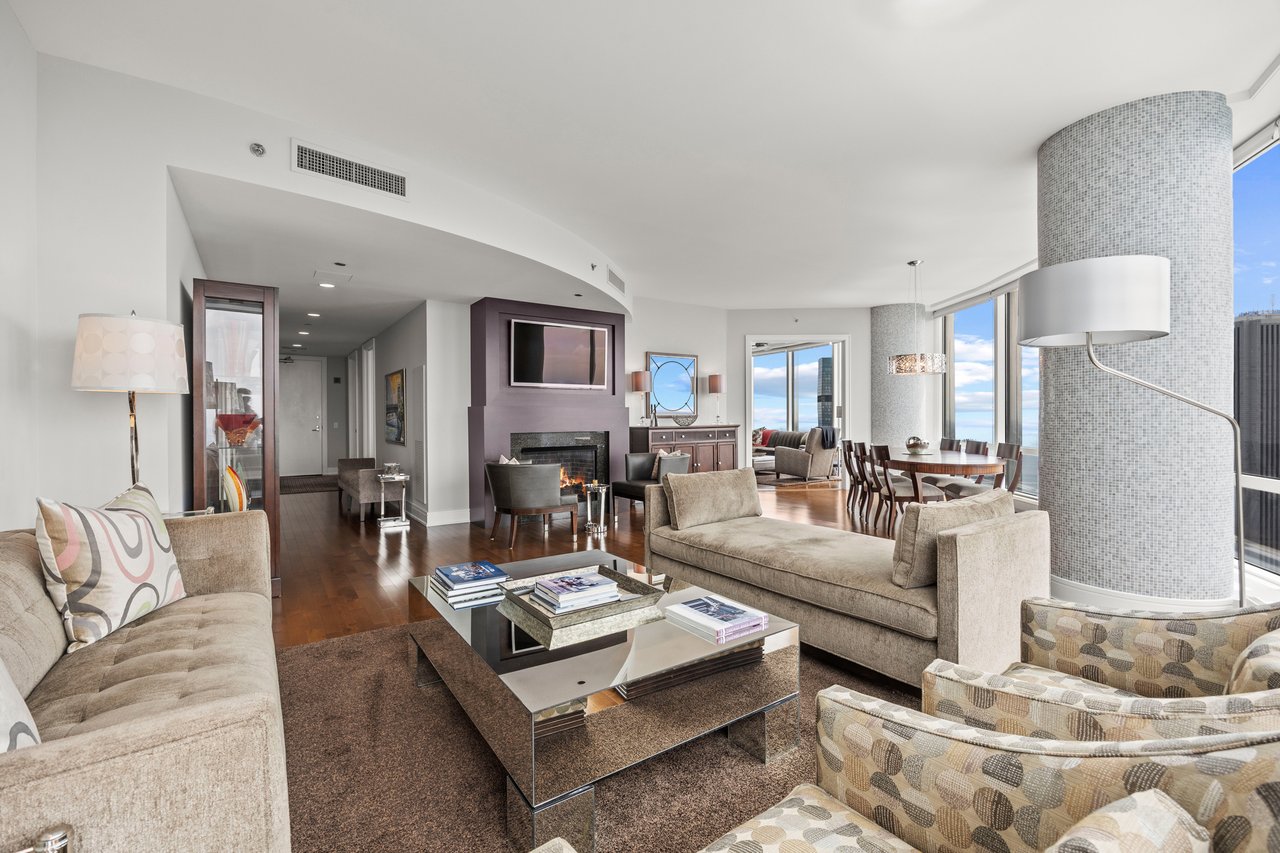 401 N Wabash Ave Unit 74D