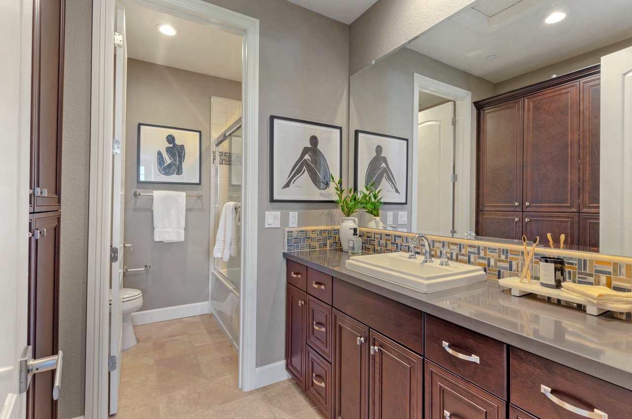 Desirable 'Rose Lane'