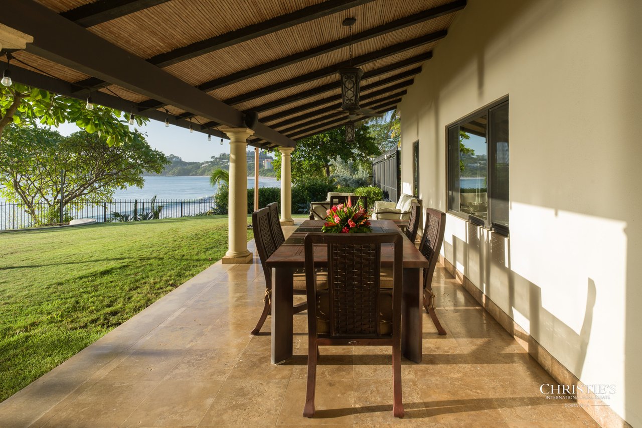Casa Playa Bonita | Beachfront Luxury Estate in Playa Flamingo