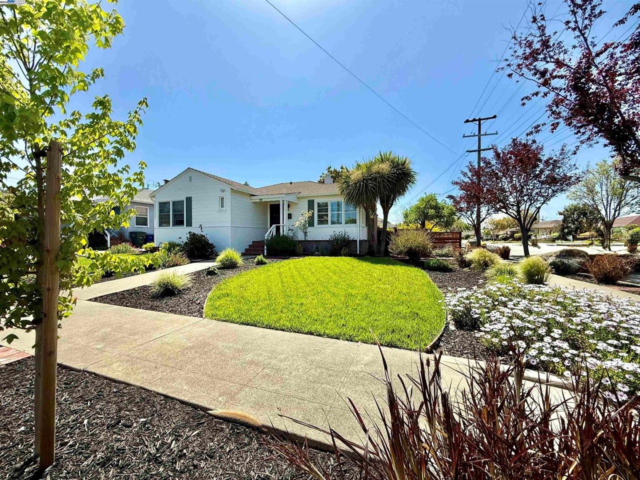 909 Juana Ave, San Leandro