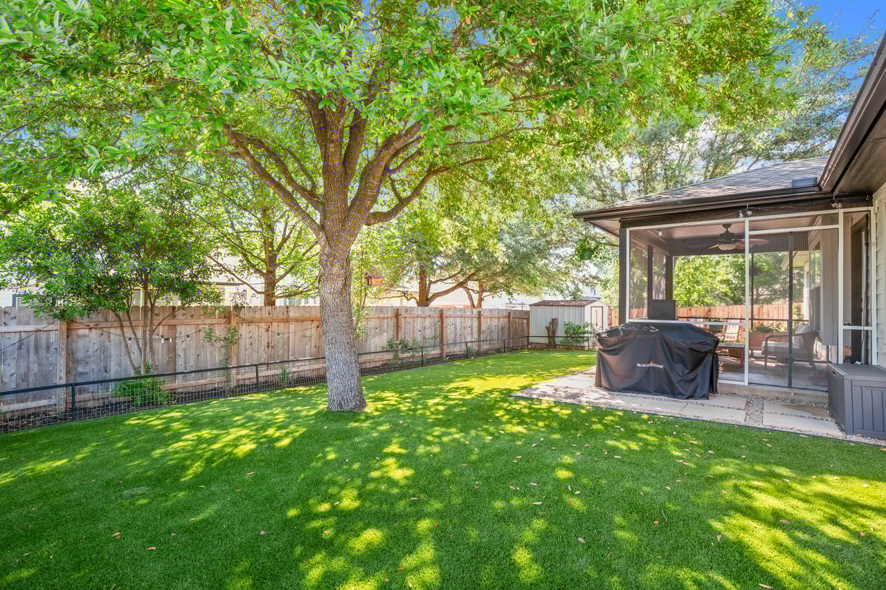 3400 Lynnbrook Dr.