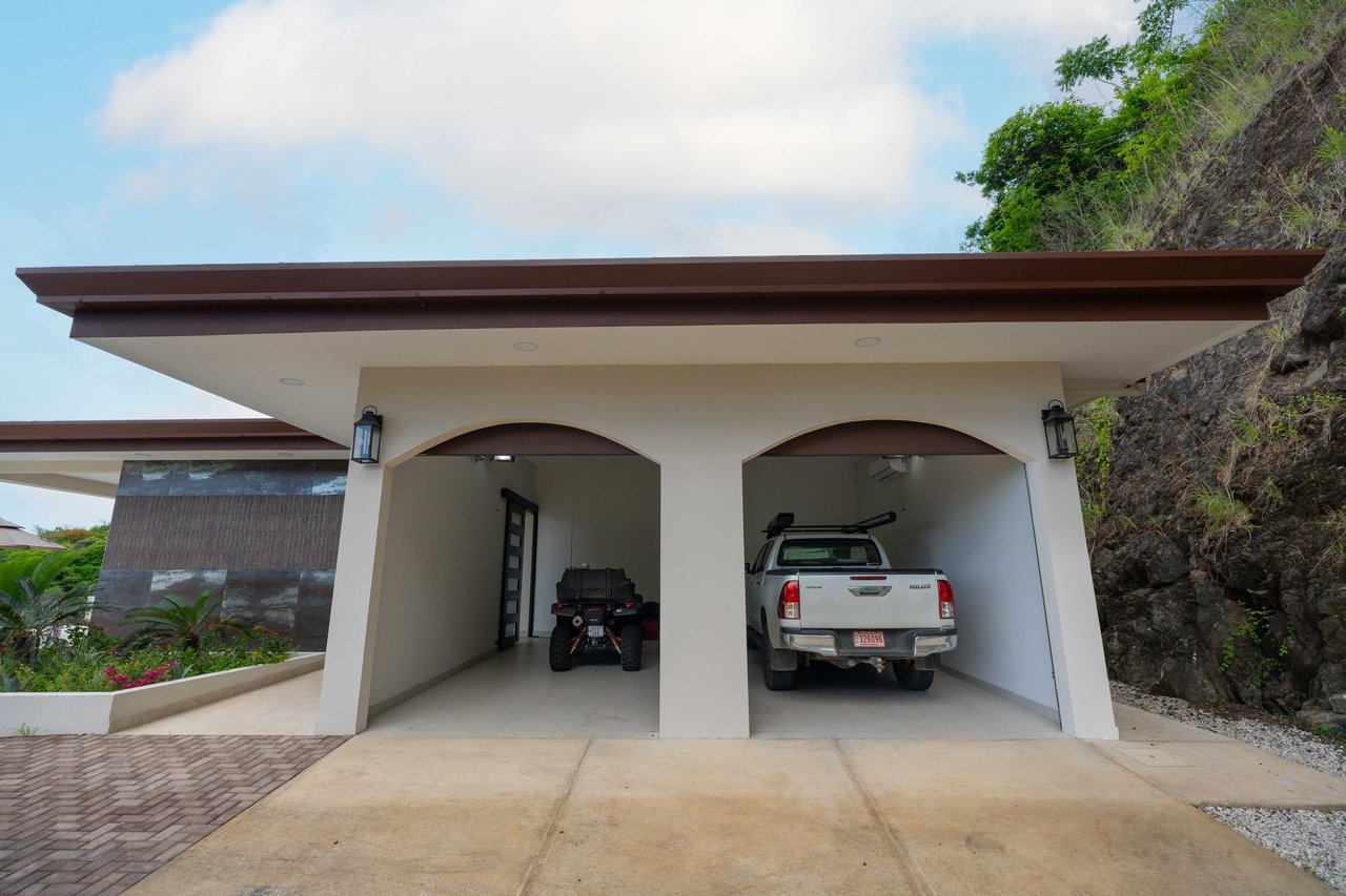 Villa Vista Serena, La Jolla Q | Ocean-View Luxury Home in Mar Vista, Playa Flamingo