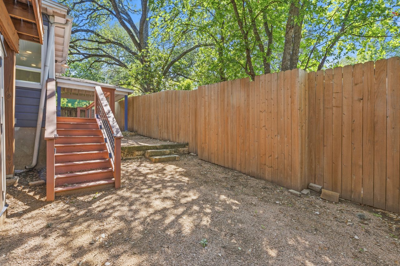 1506 Chelsea Lane