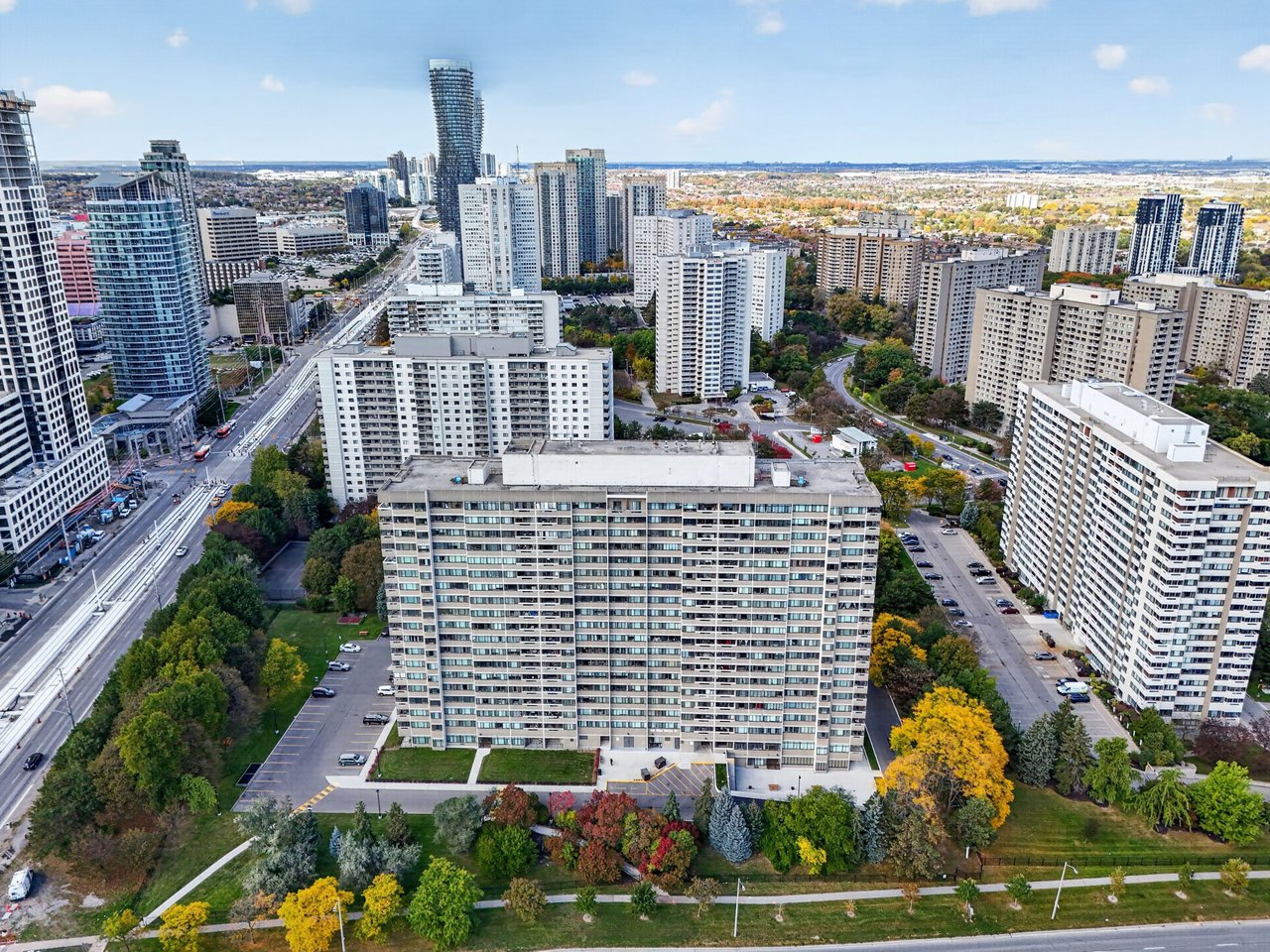 50 Elm Dr E 610