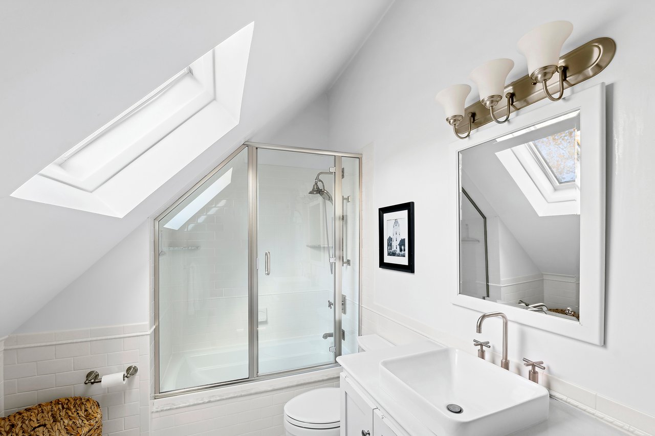 144 Greenwich Street