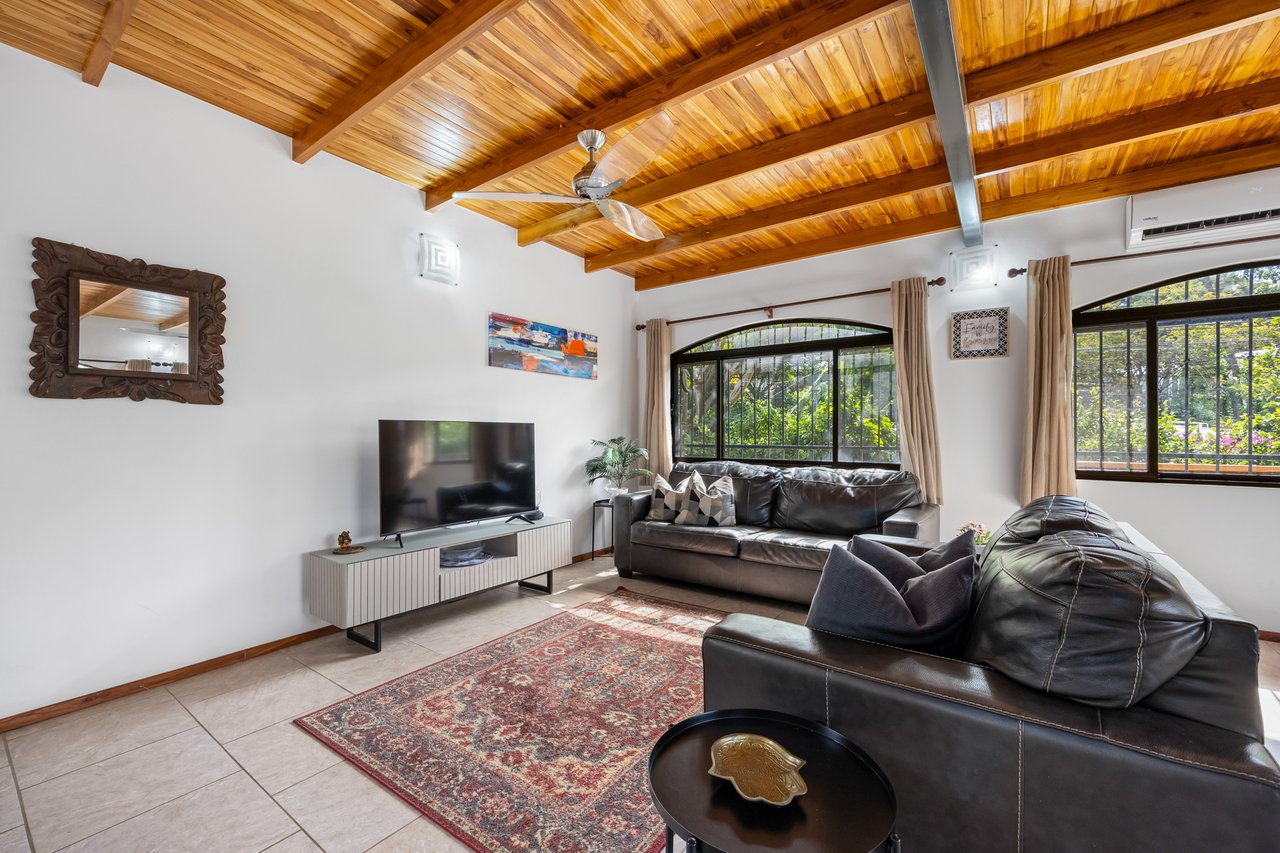 Eleri #17 | Tropical 3-Bedroom, 3-Bath Condo Just Steps from Tamarindo Beach