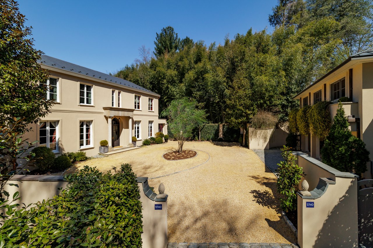 2740 Chain Bridge Road NW