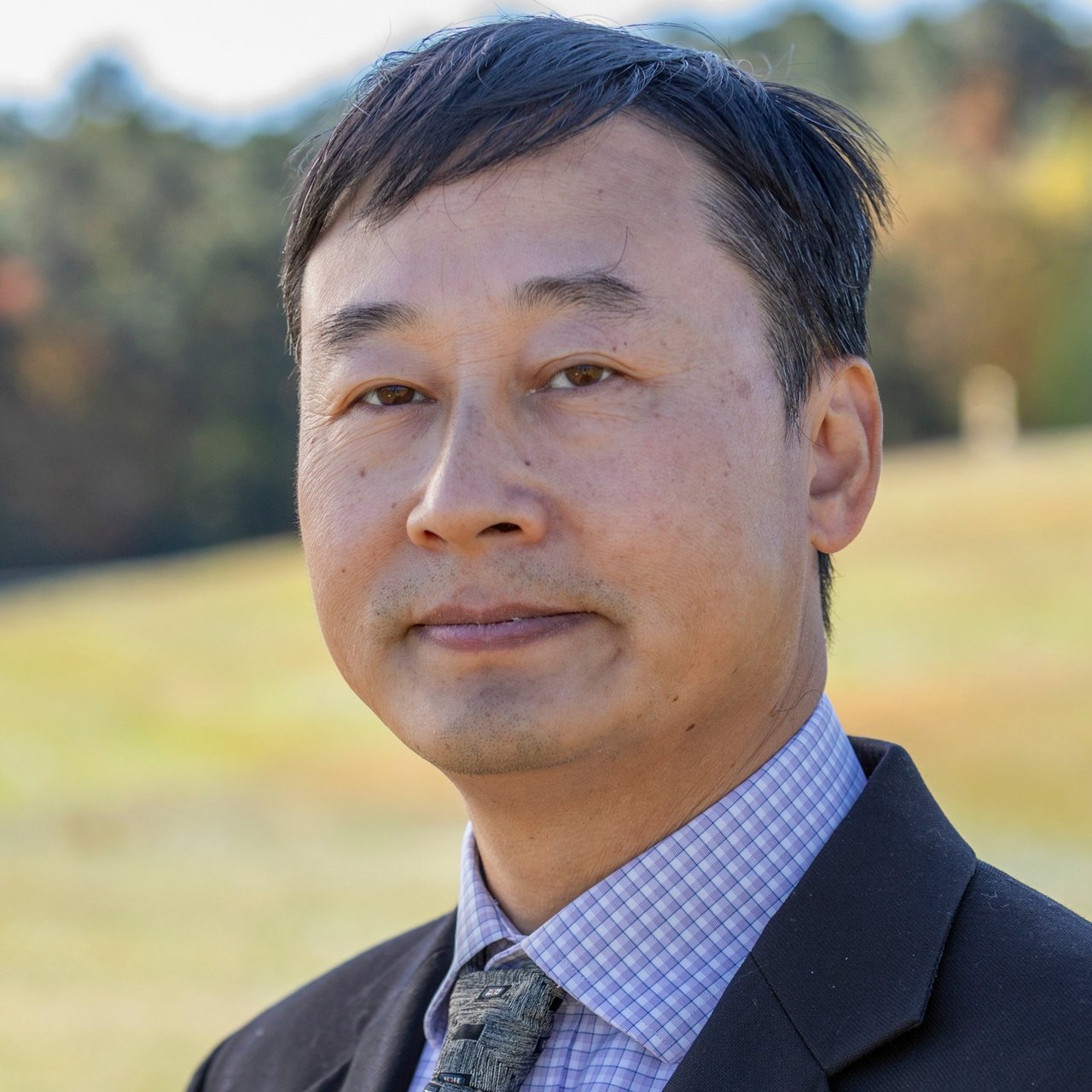 Shawn Gu Charlottesville, VA Real Estate Agent Headshot