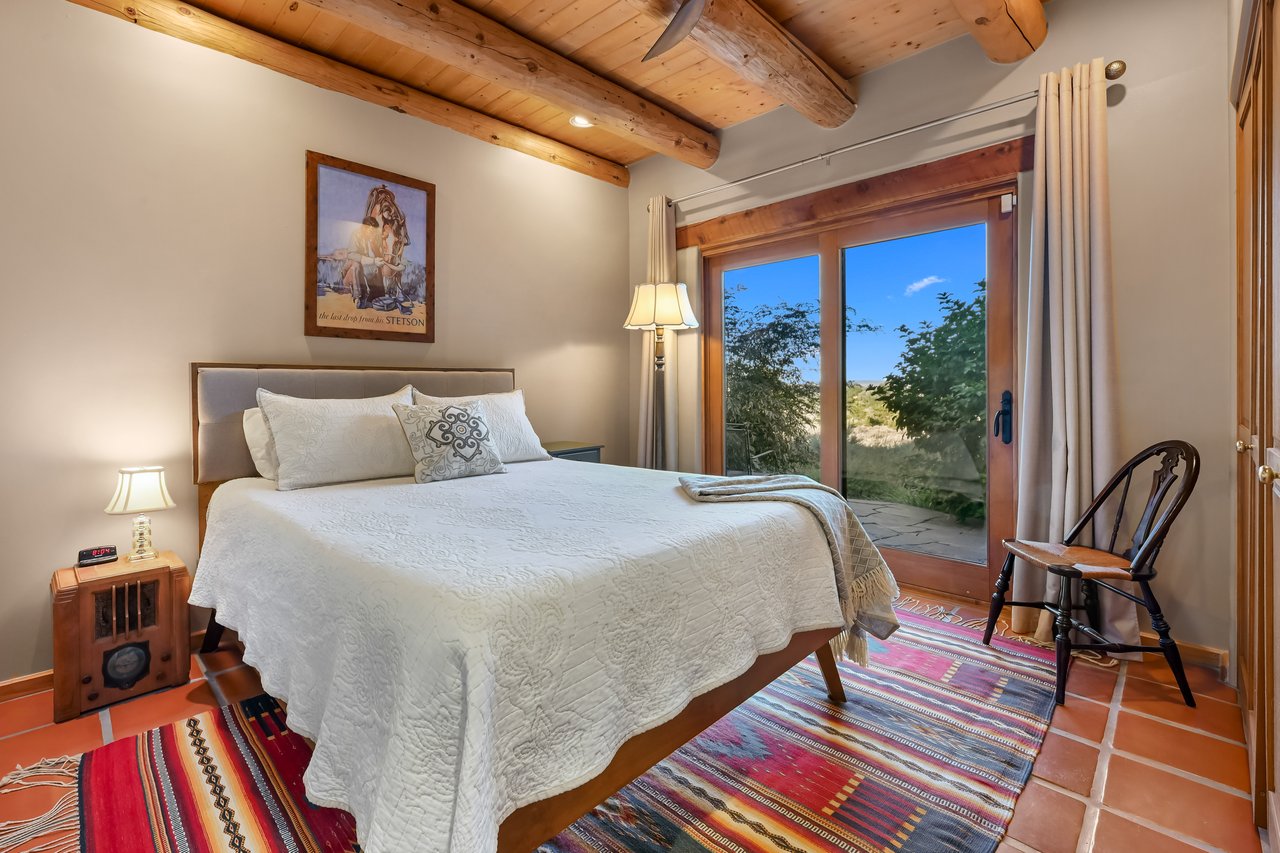 1456 Santa Cruz Road