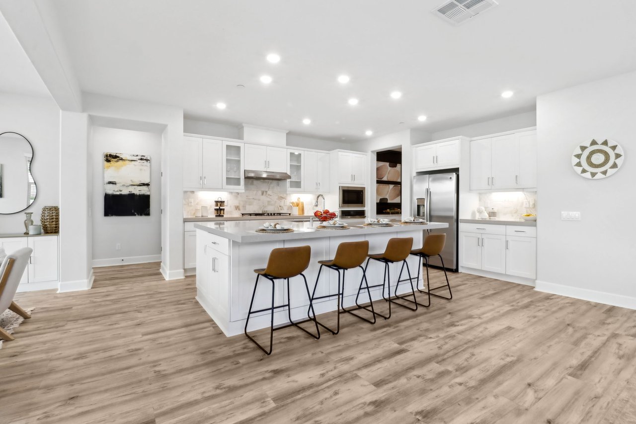 941 Lindbergh Dr