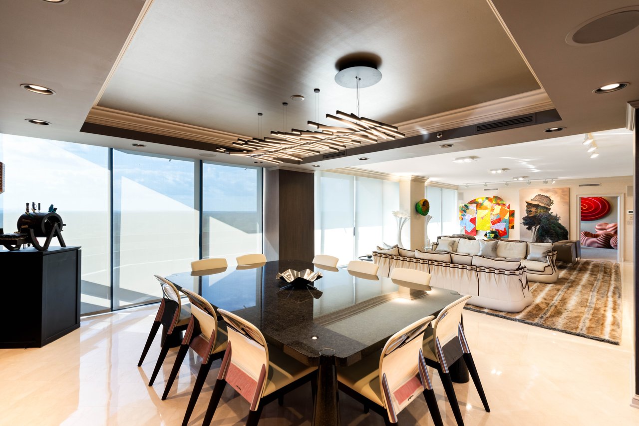 2660 Peachtree Road #24CD