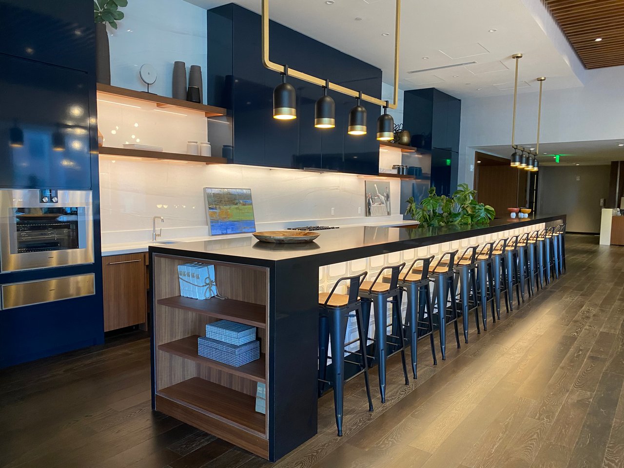 133 Seaport Blvd., 1815