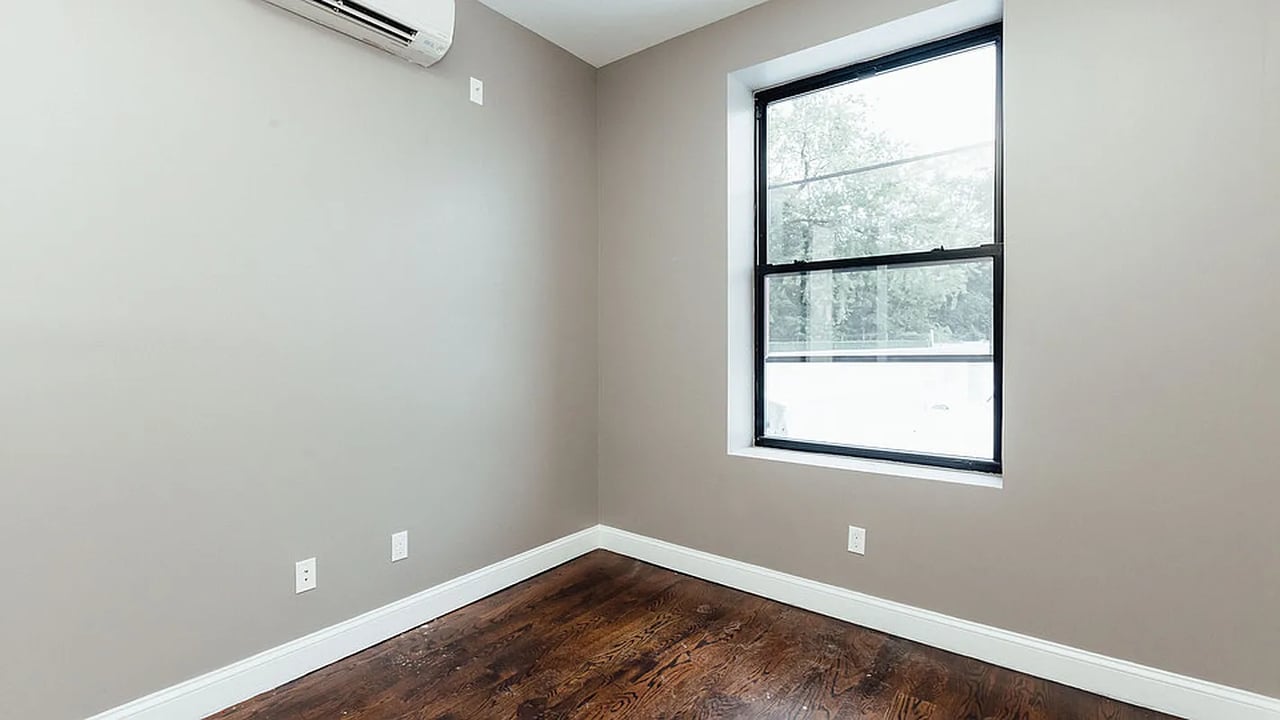 60-80 Myrtle Ave 3F