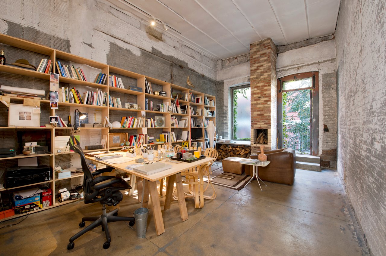 239 West 18th Street